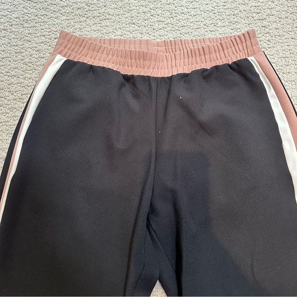 Zara High Waisted Black Jogger - Picture 3 of 5